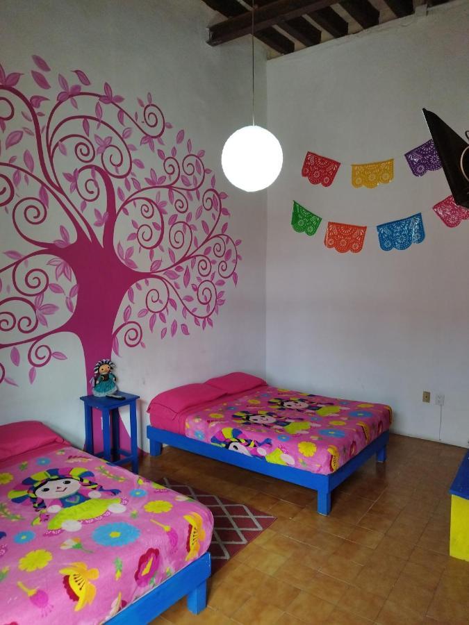 Lele Panchito Y Lavanda Juntos En El Centro Querétaro Zewnętrze zdjęcie