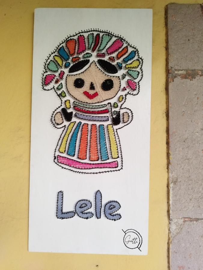 Lele Panchito Y Lavanda Juntos En El Centro Querétaro Zewnętrze zdjęcie