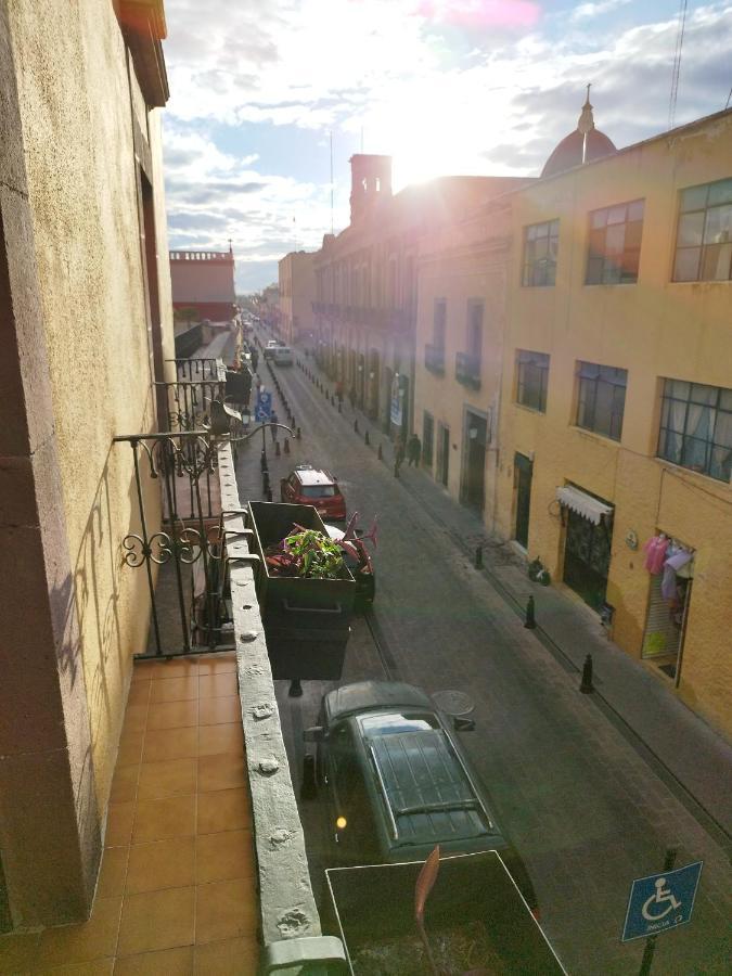 Lele Panchito Y Lavanda Juntos En El Centro Querétaro Zewnętrze zdjęcie