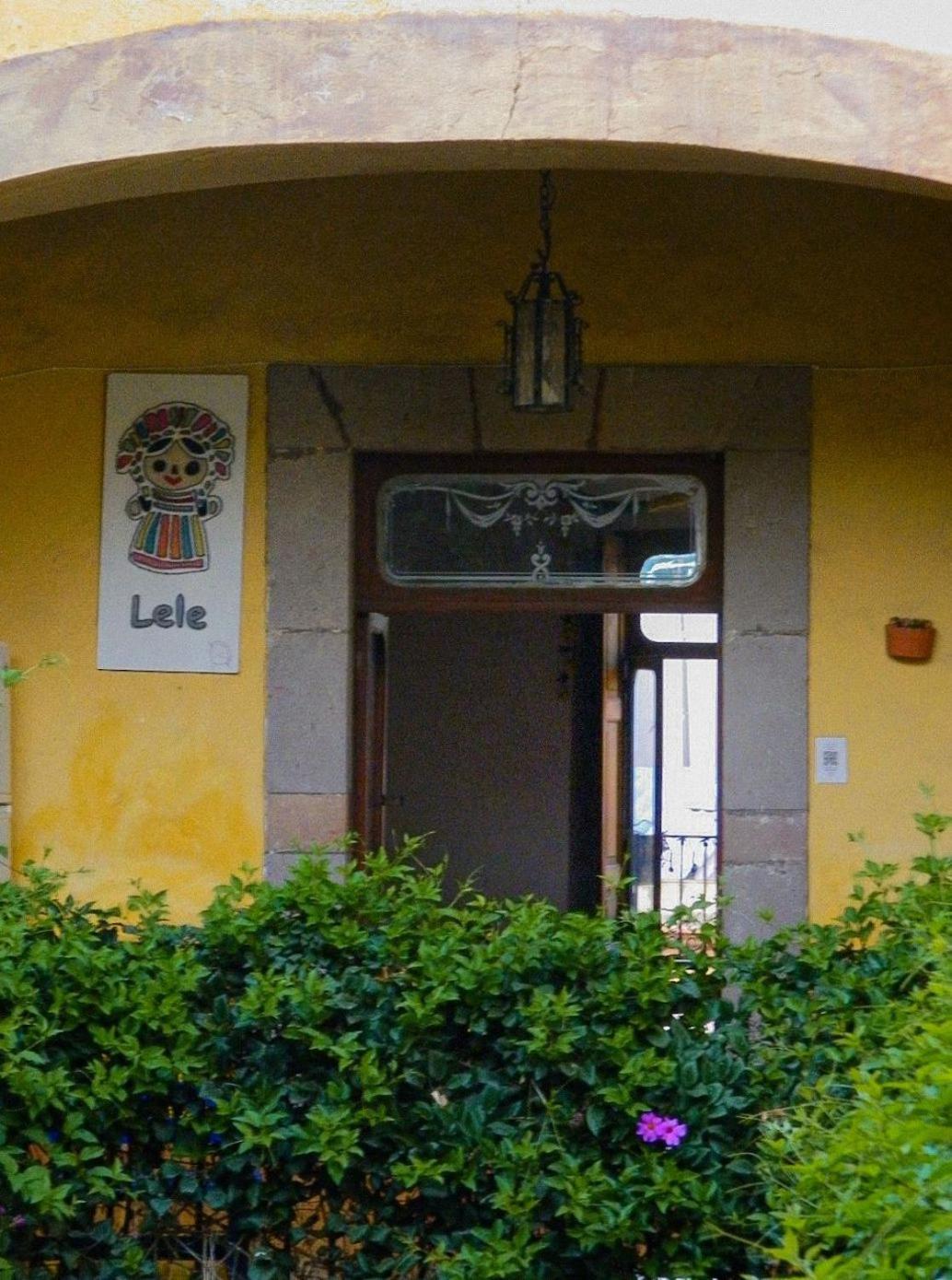 Lele Panchito Y Lavanda Juntos En El Centro Querétaro Zewnętrze zdjęcie